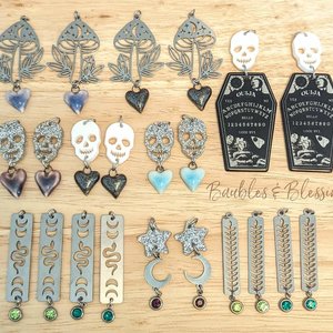 Coffin-shaped Ouija Board Earrings with Acrylic Skulls