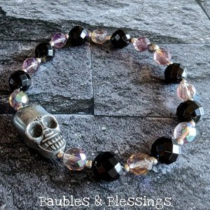 Chunky Bracelets with Aluminum Skulls