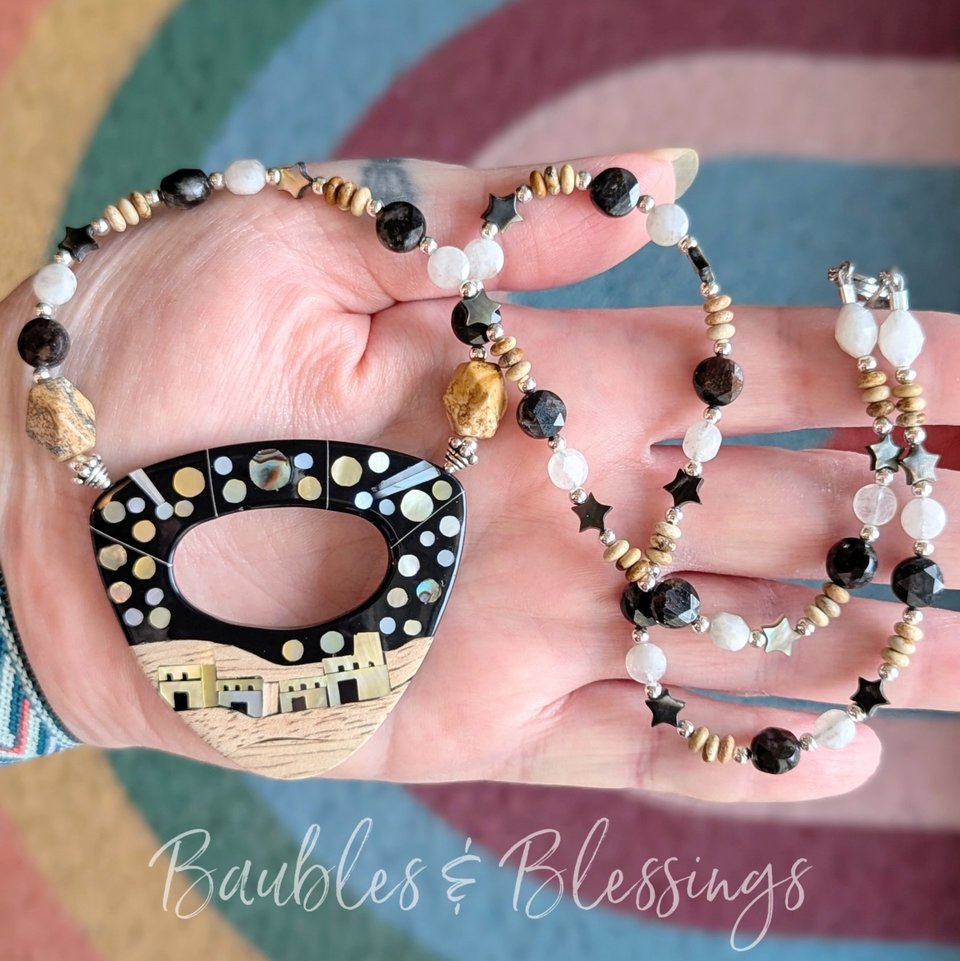 Night in the Desert Necklace with Shell & Wood Pendant