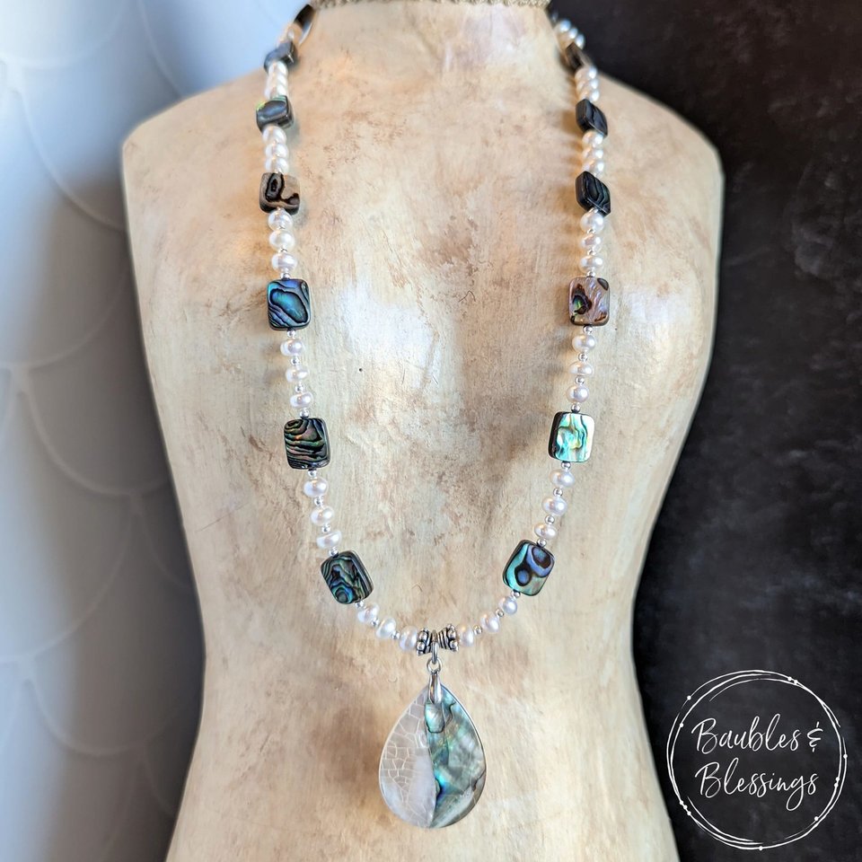 Abalone/Pāua Teardrop Necklace with Freshwater Pearls