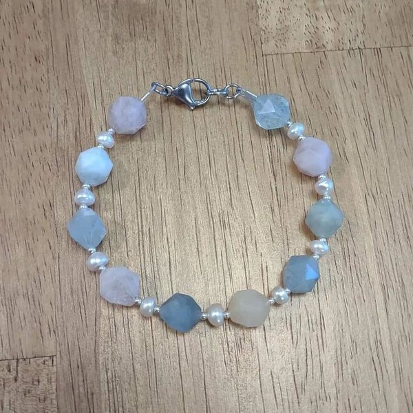 Mixed Beryl & Freshwater Pearl Bracelet