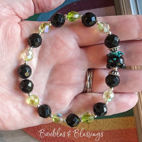 Green Cauldron Bracelets: Onyx & Czech Glass